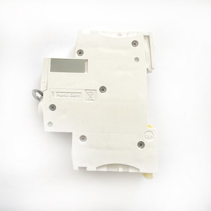 Schneider Electric iC60H A9F55116 D16A D16 16A 16 Amp MCB Circuit Breaker Type D